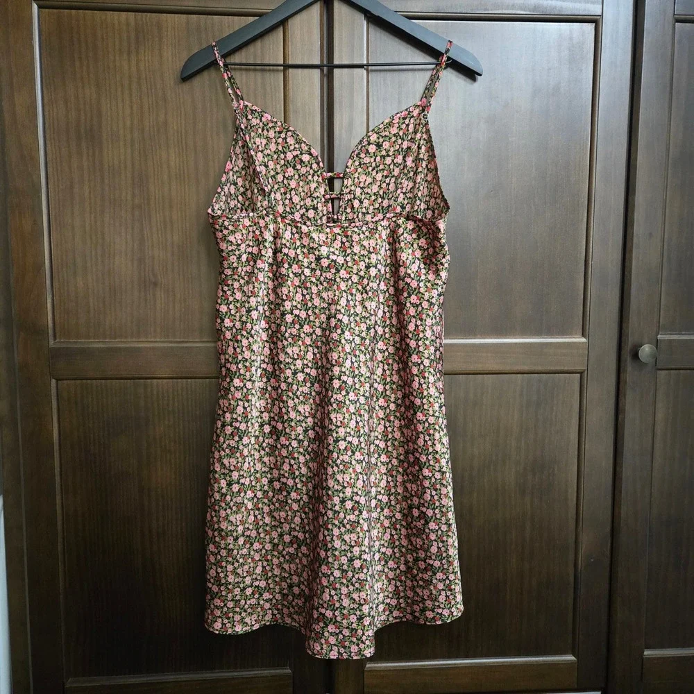 Morgan Taylor Intimates‎ Floral Nightgown Pink Black Strappy Satin Chemise Large